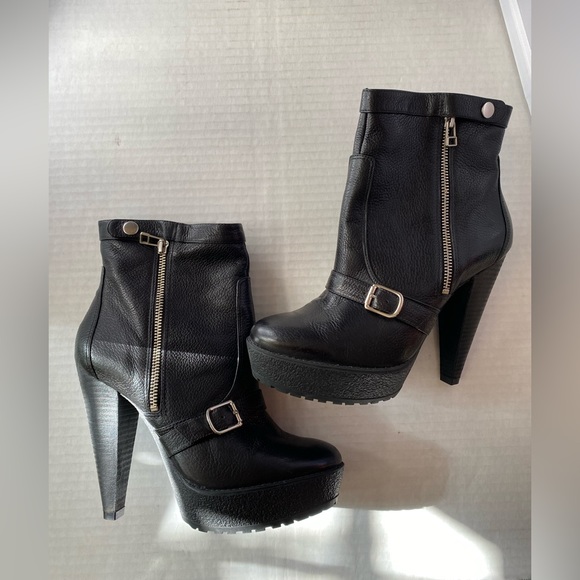 NWOT Pour La Victoire black leather with buckle zip up snap platform bootie sz 9 - Picture 12 of 13